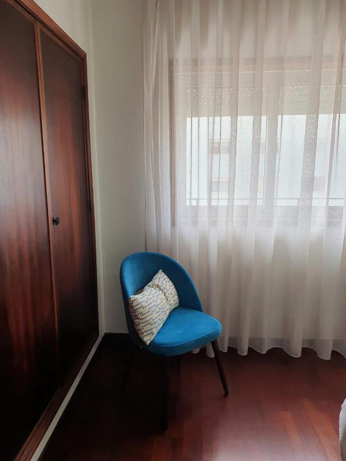Barra'S Beach Apartment Bagian luar foto