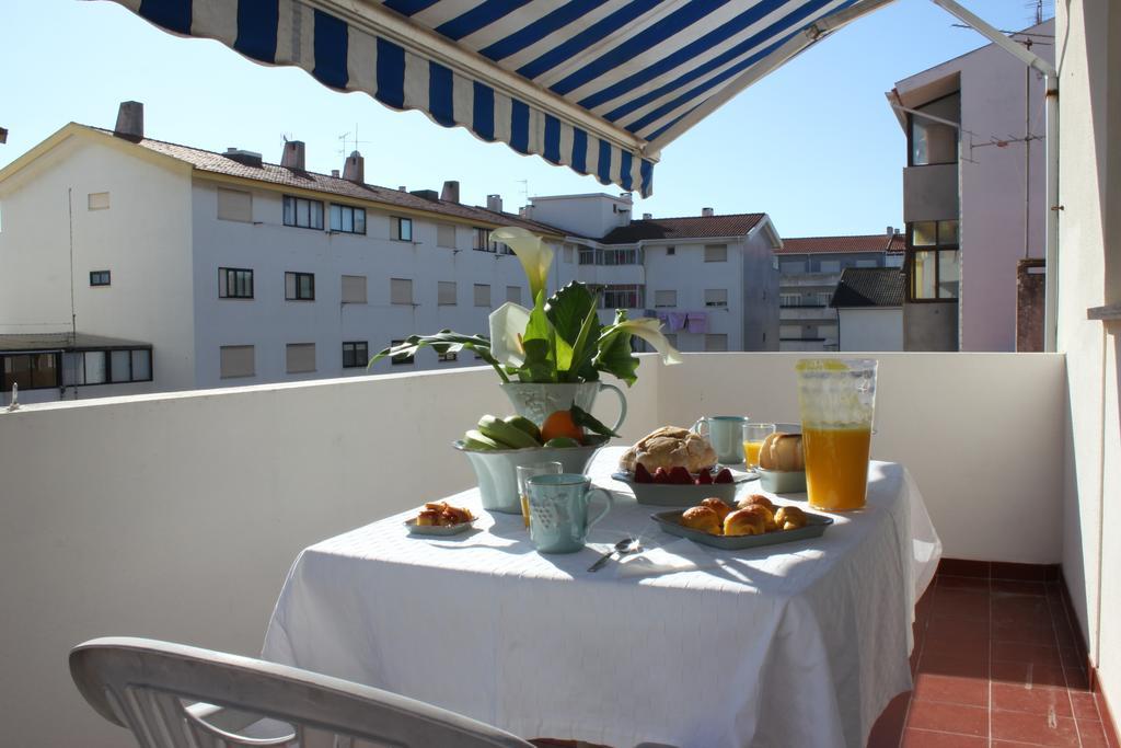 Barra'S Beach Apartment Bagian luar foto