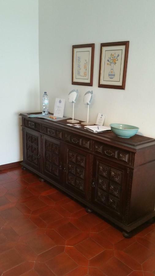Barra'S Beach Apartment Bagian luar foto
